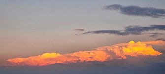 08_Nuvole che annunciano il tramonto.jpg